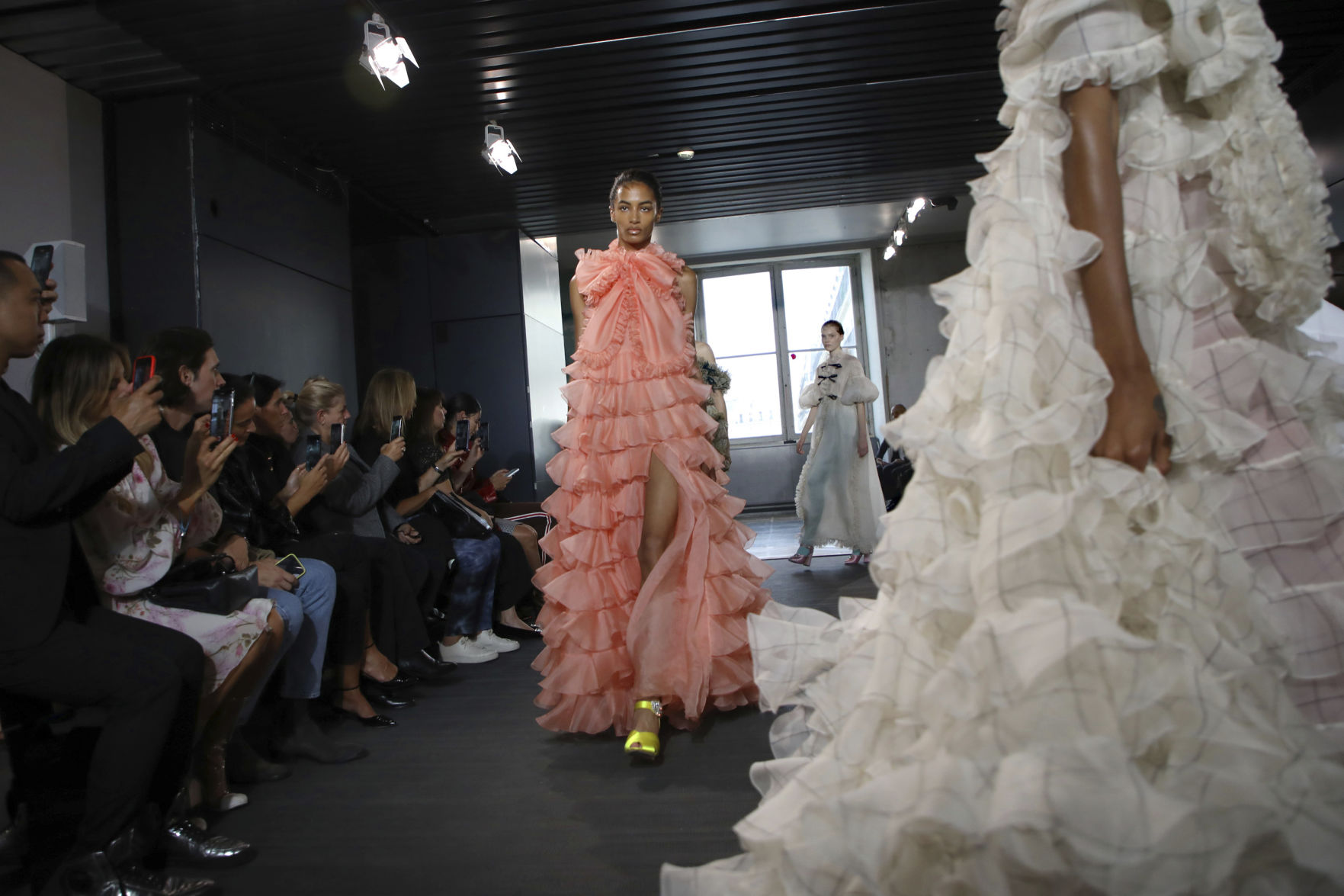 Paris Fashion S/S 2020 Valli
